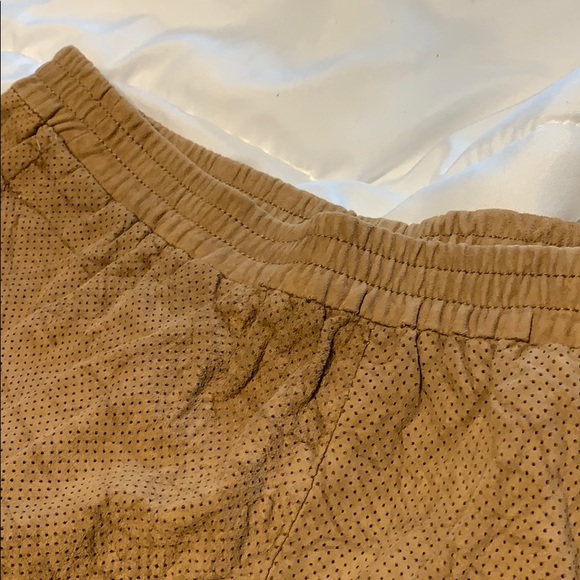 MAJE SHORTS - Picture 2 of 9